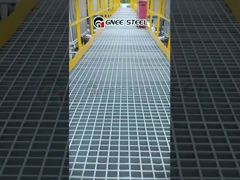 ตาข่ายโลหะพรุน