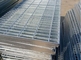 แผ่นป้องกันการสึกหรอแบบ Outdoor Slating, 30 * 3mm Metal Grid Flooring ผู้ผลิต