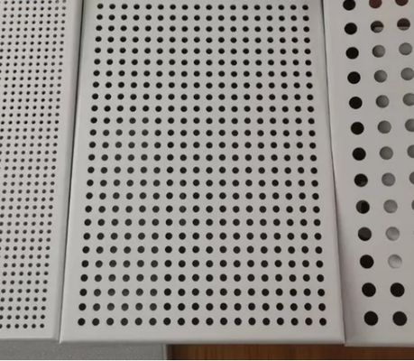 หนา 1 มม ประดับ perforated Stamping โลหะแผ่น Mesh Screen Panel สําหรับอาคาร