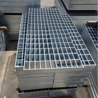 Galvanized Stainless Steel Grating with Customizable Sizes and Slip-Resistant Surface for Industrial Use