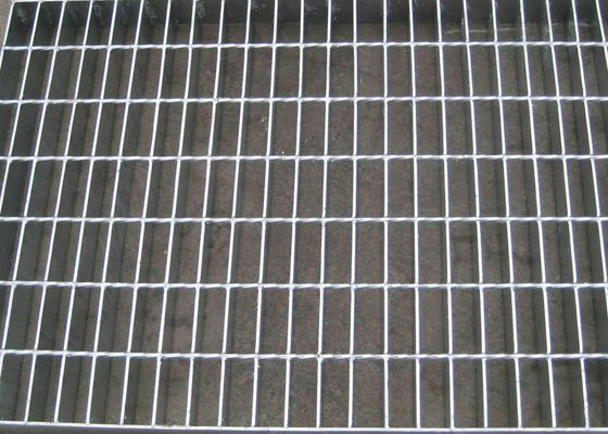 บาร์ Twisted สแตนเลสชั้น Grating, ISO9001 Grates ชั้นอุตสาหกรรม